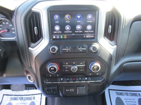 Used 2022 Chevrolet Silverado 2500 LT w/ Convenience Package image 14