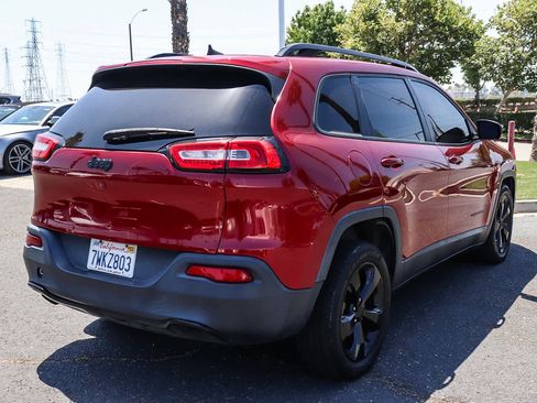 Used 2017 Jeep Cherokee High Altitude FWD image 6