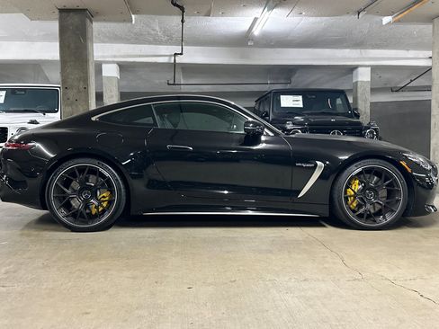 New 2025 Mercedes-Benz AMG GT 63 image 7