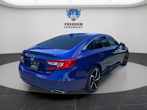 Used 2019 Honda Accord Sport image 5