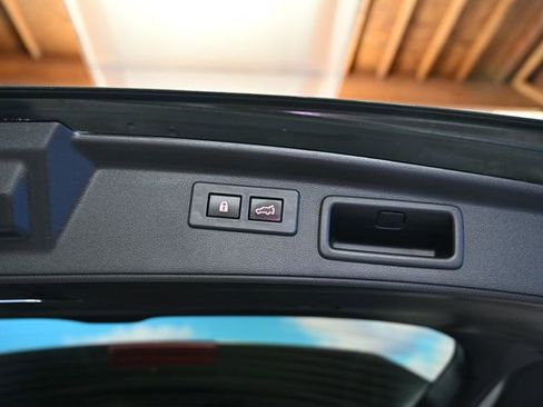 Used 2022 Subaru Forester Touring w/ Popular Package #2 image 44