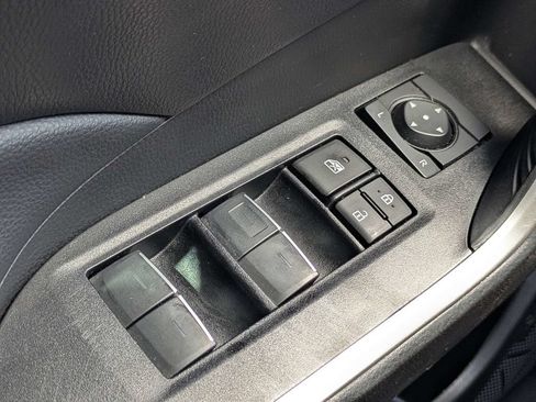Used 2023 Toyota RAV4 XLE w/ Convenience Package FWD image 25