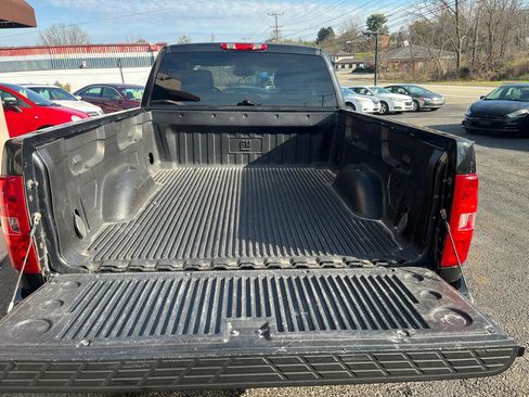 Used 2010 Chevrolet Silverado 1500 LS image 7