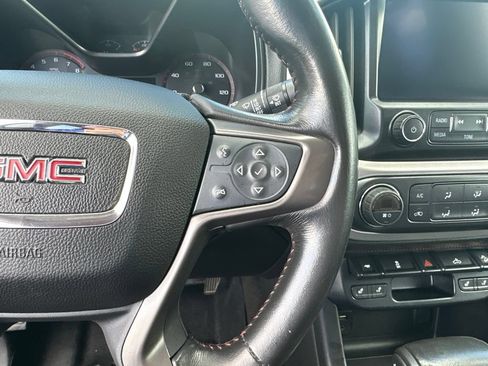 Used 2015 GMC Canyon SLE w/ All-Terrain Package AWD/4WD image 10