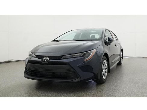 New 2026 Toyota Corolla LE FWD image 32