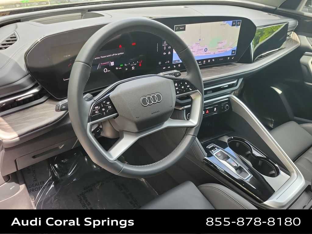 Used 2025 Audi Q5 Premium w/ Premium Plus AWD/4WD image 10