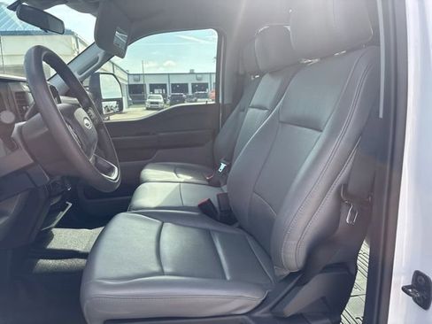 Used 2024 Ford F250 XL w/ XL Driver Assist Package RWD image 9