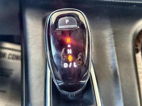 Used 2023 Cadillac Escalade ESV Sport Platinum image 15