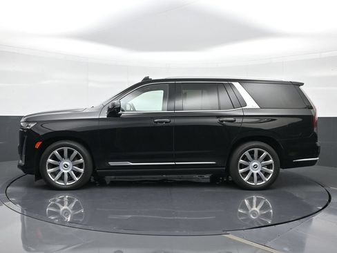 Used 2023 Cadillac Escalade Premium Luxury Platinum AWD/4WD image 3