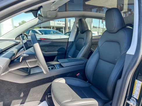 Used 2026 Tesla Model Y 2WD image 20