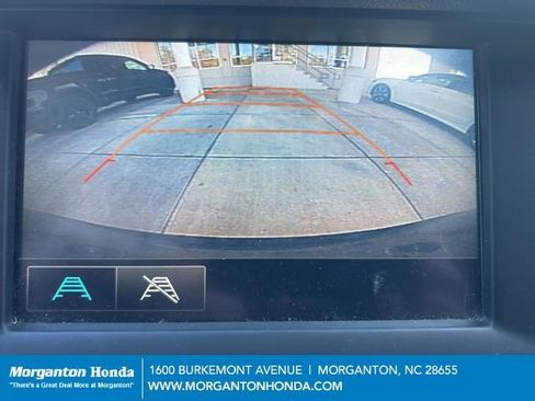 Used 2018 Buick Regal Preferred image 19