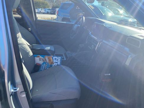 Used 2025 Toyota Tacoma SR5 image 17