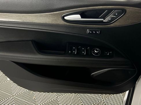 Used 2023 Alfa Romeo Stelvio Ti image 28