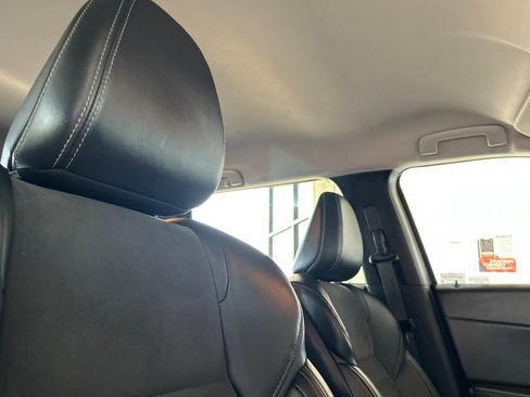 Used 2024 Mitsubishi Outlander SE image 19