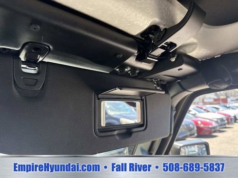 Used 2020 Jeep Gladiator Rubicon AWD/4WD image 25