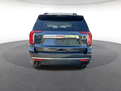 Used 2022 GMC Yukon XL Denali w/ Denali Premium Package AWD/4WD image 4
