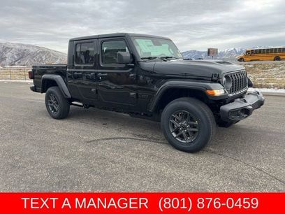 New 2026 Jeep Gladiator Sport