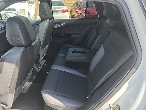 Used 2024 Volkswagen ID.4 S image 11