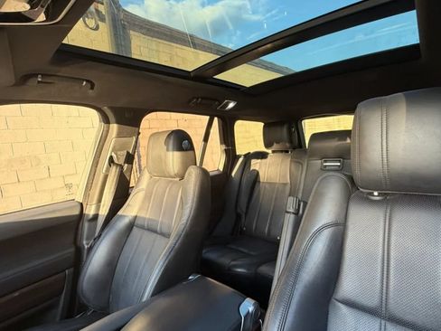 Used 2016 Land Rover Range Rover Supercharged AWD/4WD image 14