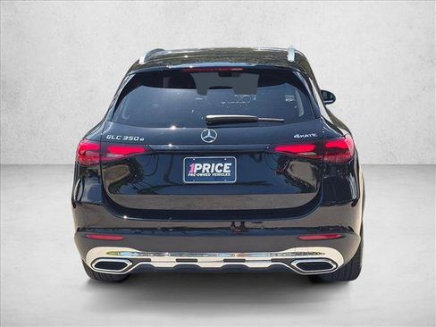 Used 2025 Mercedes-Benz GLC 350e 4MATIC image 7