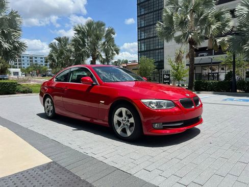 Used 2013 BMW 335i xDrive Coupe AWD/4WD image 7