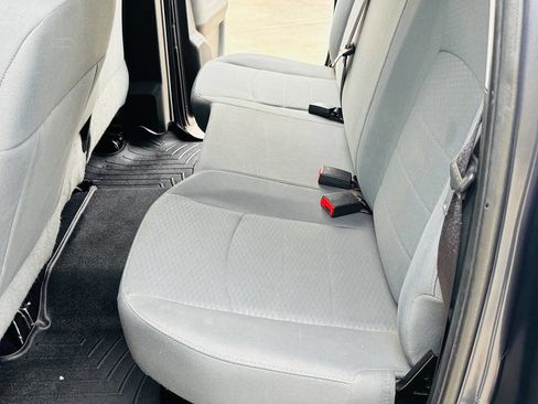 Used 2017 RAM 1500 Classic SLT image 17