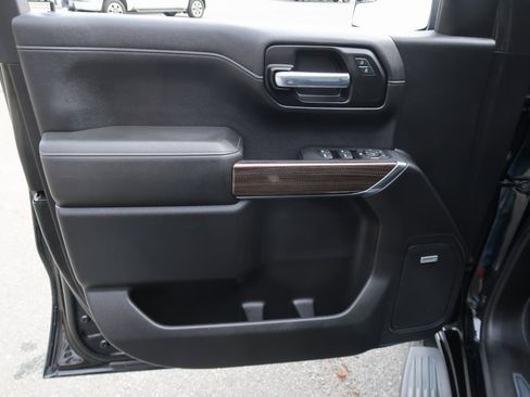 Certified 2020 Chevrolet Silverado 1500 RST image 15