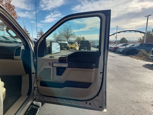 Certified 2018 Ford F150 Lariat w/ Equipment Group 502A Luxury image 16