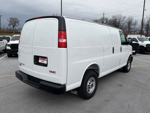 New 2026 GMC Savana 2500 w/ Driver Convenience Package image 10