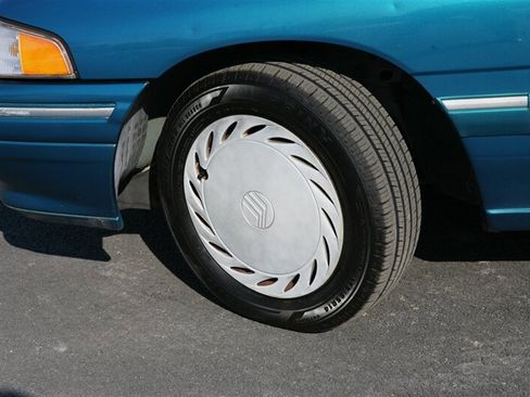Used 1993 Mercury Tracer Wagon image 3