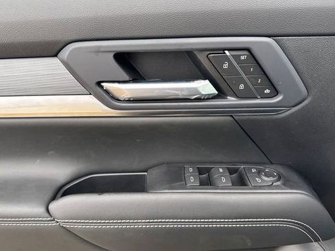 New 2026 GMC Terrain Elevation w/ Elevation Premium Package image 11