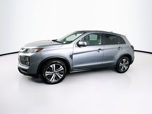 Used 2024 Mitsubishi Outlander Sport SE image 4