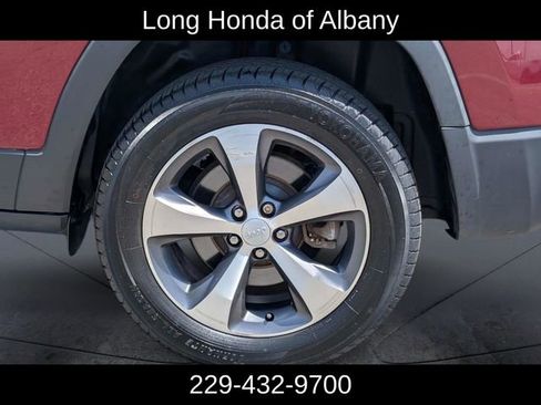 Used 2020 Jeep Cherokee Limited w/ Technology Group AWD/4WD image 14