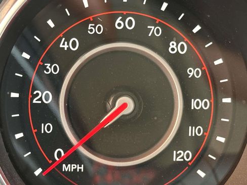 Used 2019 Jeep Wrangler Unlimited Rubicon AWD/4WD image 30