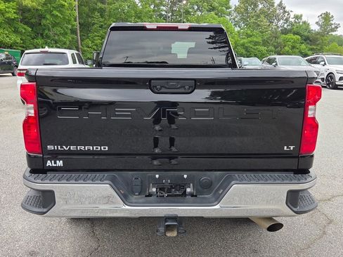 Used 2025 Chevrolet Silverado 2500 LT w/ Convenience Package AWD/4WD image 11