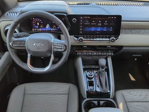 New 2026 Chevrolet Colorado ZR2 image 4