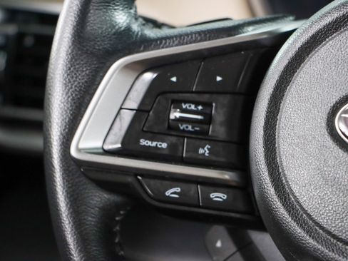 Used 2020 Subaru Outback Limited image 13