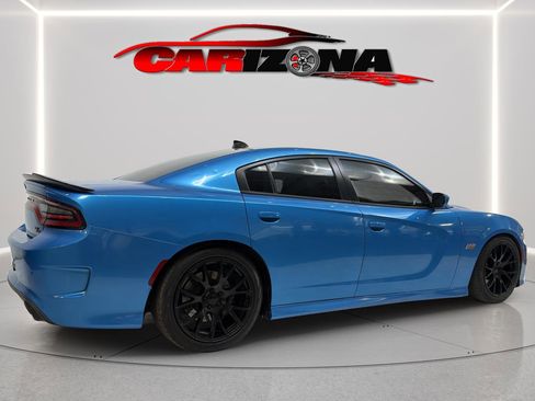 Used 2018 Dodge Charger R/T Scat Pack image 11