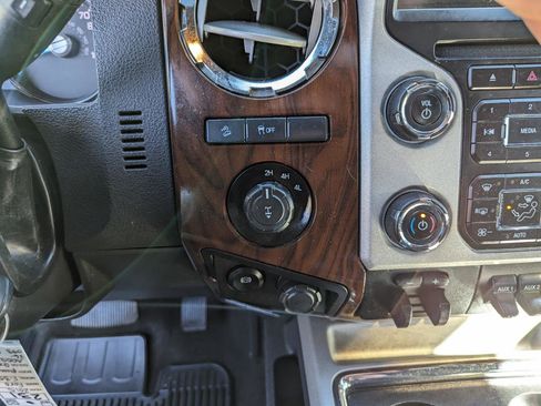 Used 2015 Ford F350 Lariat w/ Lariat Ultimate Package image 22