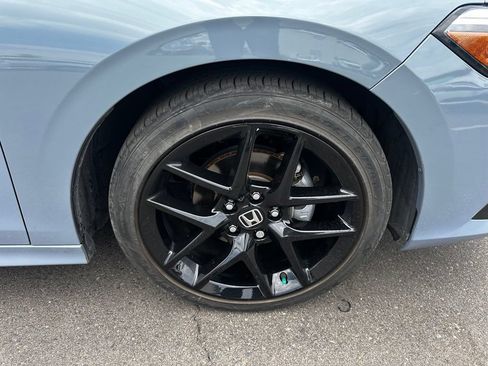 Used 2023 Honda Civic Sport image 12
