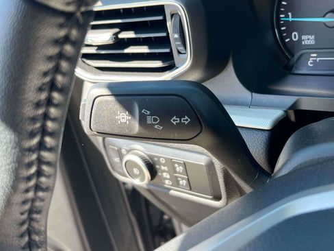 Used 2023 Ford Explorer XLT w/ Equipment Group 202A image 15