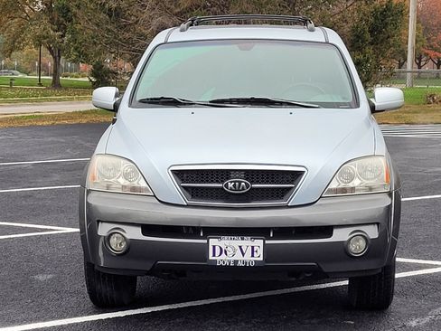 Used 2004 Kia Sorento 4dr LX 4WD Auto image 9