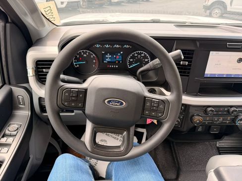 New 2026 Ford F250 XL AWD/4WD image 28