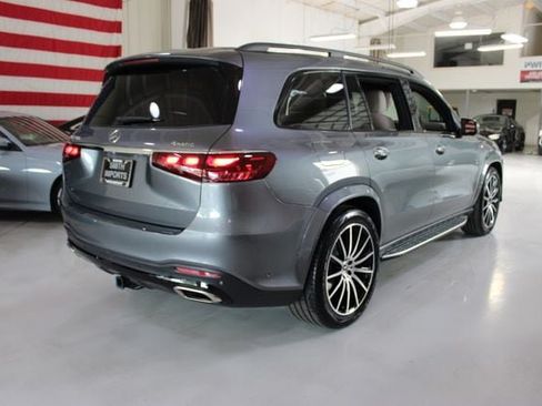Used 2026 Mercedes-Benz GLS 580 4MATIC image 46