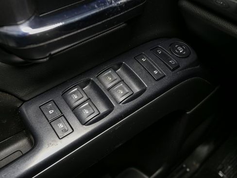 Used 2015 Chevrolet Silverado 1500 LT image 27