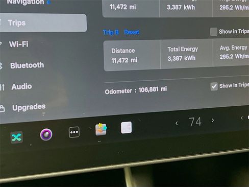 Used 2020 Tesla Model 3 Performance image 12
