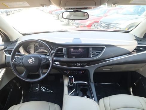 Used 2021 Buick Enclave Essence w/ Sound and Sites Package AWD/4WD image 12