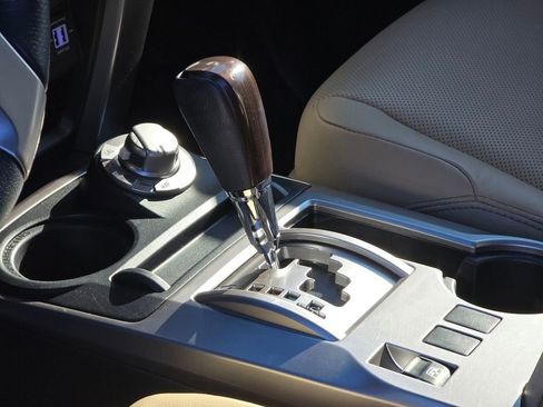 Used 2022 Toyota 4Runner Limited image 24