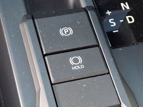 Used 2025 Toyota Tacoma TRD Sport image 26