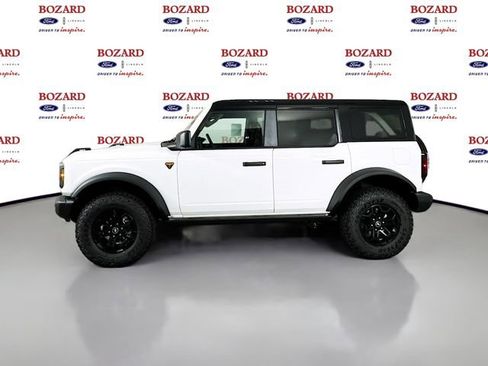 New 2026 Ford Bronco Badlands image 4
